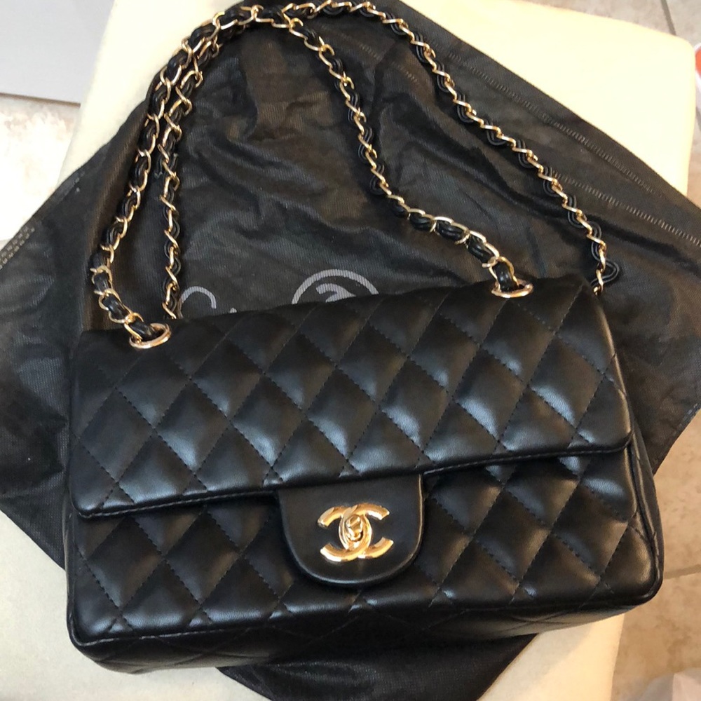 Shoulder bag